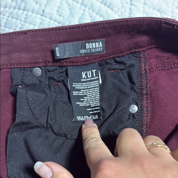 Women's Burgundy Jeans - Picture 8 of 9